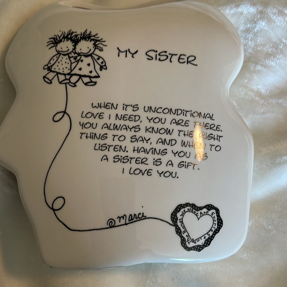 Vase - Picture 2 of 4